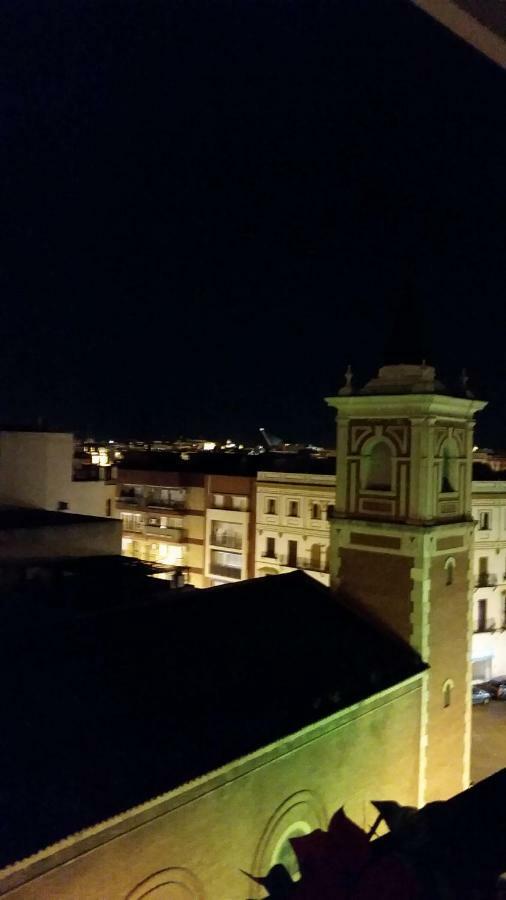 Espacio Amalia Triana Sevilla Eksteriør billede